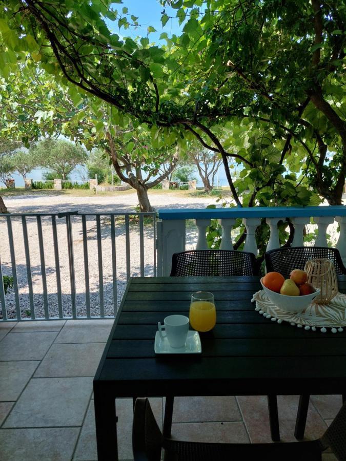 Apartman Lucija Seline Exterior foto
