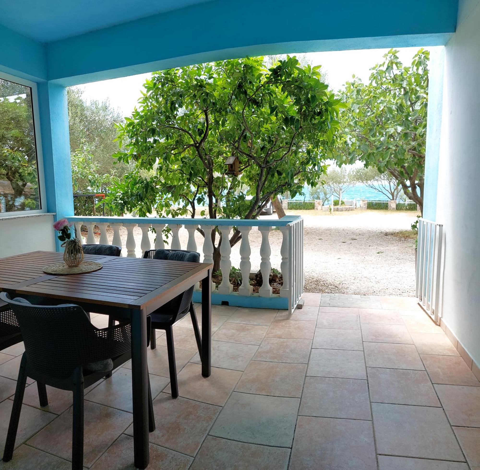 Apartman Lucija Seline Exterior foto